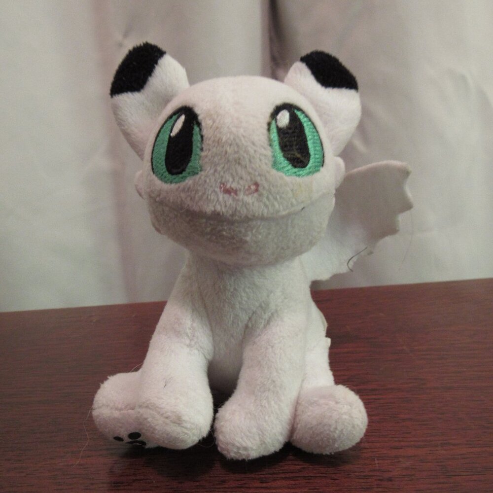 Build-A-Bear How to Train Your Dragon White Light Fury Baby Mini Plush RETIRED